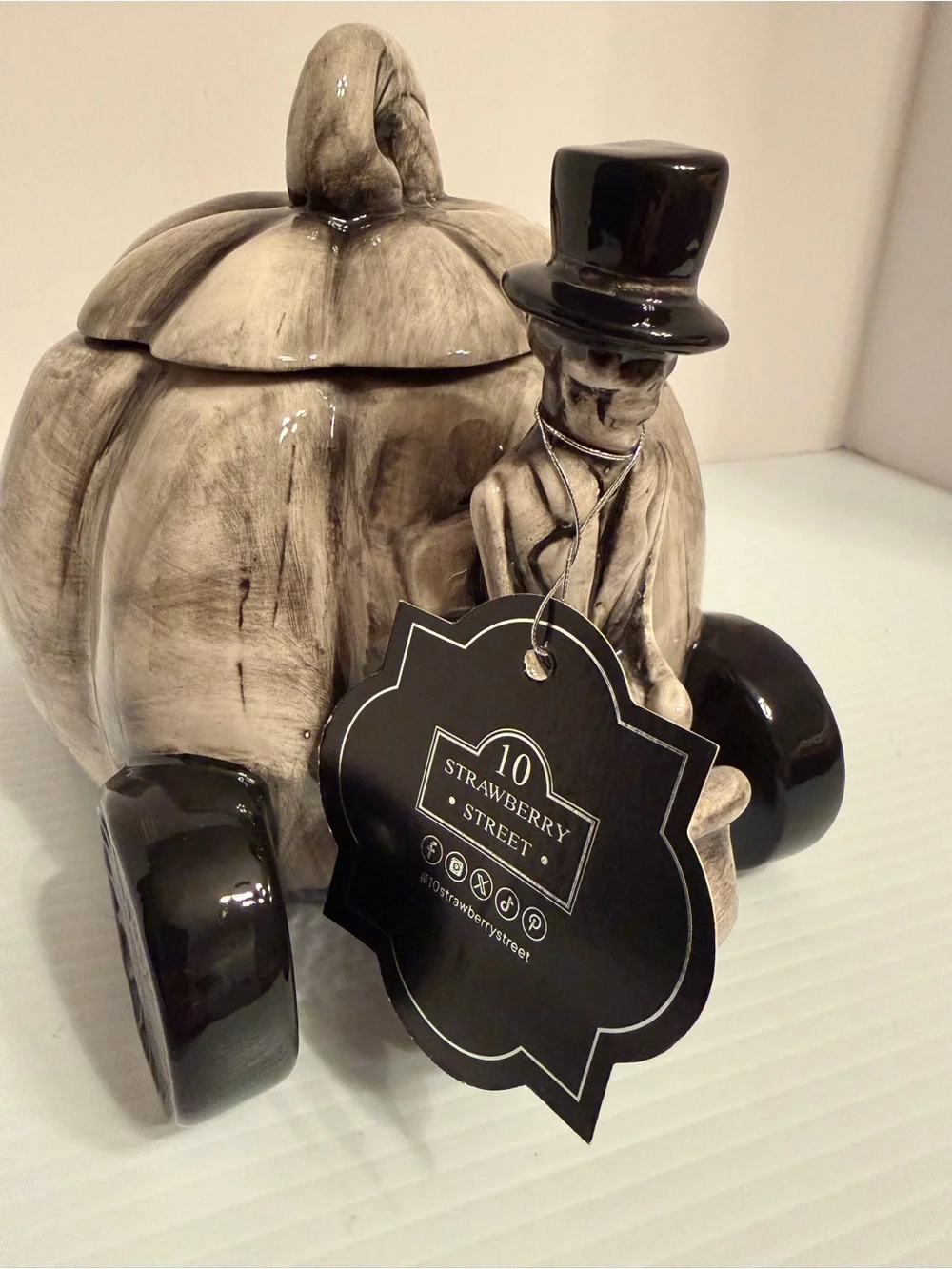 10 Strawberry St. Gray Halloween Stagecoach With Skeleton Cookie/Candy Jar NWT